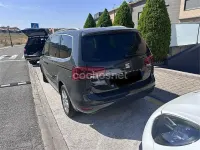 Usado Seat Alhambra 150 CV (110 kW) 2019 Gris / plata Monovolumen