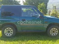 Usado Suzuki Vitara 75 CV (55 kW) 1998 Verde SUV