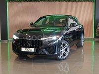 Usado Maserati Levante 350 CV (257 kW) 2019 Gris / plata SUV