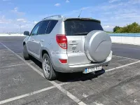 Usado Toyota RAV4 Executive 152 CV (111 kW) 2006 Gris / plata SUV