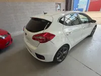 Usado Kia Ceed GT 136 CV (100 kW) 2016 Blanco Berlina