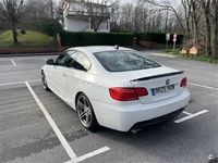 Usado BMW 320 177 CV (130 kW) 2011 Blanco Coupe