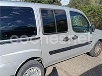 Usado Fiat Doblò Dynamic 105 CV (77 kW) 2009 Gris / plata Monovolumen