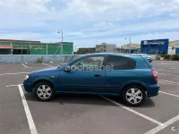 Usado Nissan Almera Comfort 90 CV (66 kW) 2001 Verde Berlina