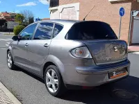 Usado Seat Toledo Sport 140 CV (102 kW) 2007 Gris / plata Utilitario