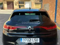 Usado Renault Mégane II Zen 140 CV (102 kW) 2021 Negro Berlina