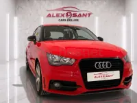Usado Audi A1 Attraction 86 CV (63 kW) 2014 Rojo Utilitario