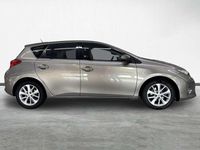 Usado Toyota Auris Active 90 CV (66 kW) 2015 Marrón Utilitario