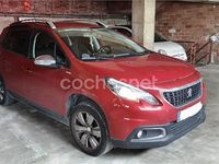 Usado Peugeot 2008 Style 82 CV (60 kW) 2019 Rojo SUV