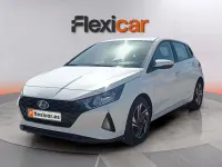 Usado Hyundai i20 101 CV (74 kW) 2021 Blanco Utilitario