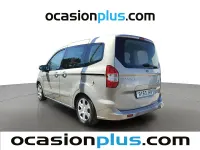 Usado Ford Tourneo Courier Trend 76 CV (55 kW) 2015 Beige Monovolumen