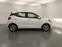 Usado Hyundai i10 67 CV (49 kW) 2022 Blanco Utilitario