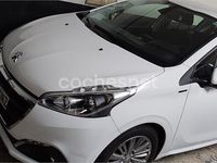 Usado Peugeot 208 82 CV (60 kW) 2018 Blanco Utilitario