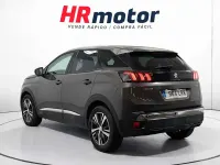 Usado Peugeot 3008 Allure 225 CV (165 kW) 2021 Gris SUV