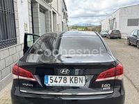 Usado Hyundai i40 115 CV (84 kW) 2017 Negro Berlina
