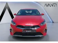 Usado Kia Ceed 120 CV (88 kW) 2025 Rojo Utilitario