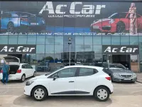 Usado Renault Clio IV Business 75 CV (55 kW) 2016 Blanco Berlina