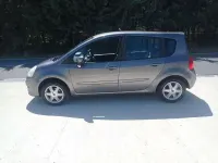 Usado Renault Modus Dynamique 106 CV (77 kW) 2010 Gris Monovolumen