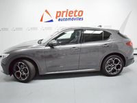 Usado Alfa Romeo Stelvio Veloce 210 CV (154 kW) 2022 Gris / plata SUV