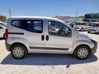 Usado Peugeot TePee Access 75 CV (55 kW) 2011 Gris Van