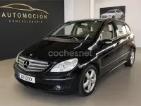 Usado Mercedes B200 140 CV (102 kW) 2007 Negro Monovolumen
