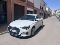 Usado Audi A3 Sportback Advanced 116 CV (85 kW) 2022 Blanco Utilitario