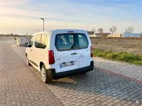 Usado Opel Combo 100 CV (73 kW) 2024 Blanco Monovolumen