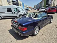 Usado Mercedes CLK200 Avantgarde 218 CV (160 kW) 2000 Azul Descapotable