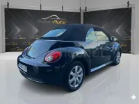 Begagnad VW New Beetle 105 HK (77 kW) 2007 Svart Halvkombi