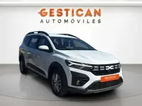 Usado Dacia Jogger Extreme 110 CV (80 kW) 2024 Blanco Monovolumen