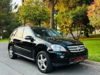 Usado Mercedes ML320 AMG Edition 1 224 CV (164 kW) 2008 Negro SUV
