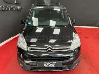 Usado Citroën Berlingo Feel 120 CV (88 kW) 2017 Negro Monovolumen