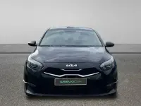 Usado Kia Ceed 100 CV (73 kW) 2024 Negro Utilitario