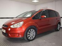 Begagnad Ford S-MAX Trend 140 HK (102 kW) 2007 Röd Minibuss