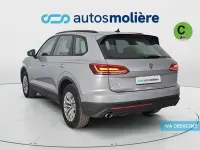 Usado VW Touareg Pure 231 CV (169 kW) 2019 Gris SUV