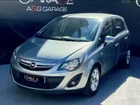 Usado Opel Corsa Expression 75 CV (55 kW) 2015 Plateado Utilitario