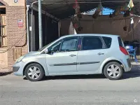 Usado Renault Scénic II Authentique 100 CV (73 kW) 2004 Blanco Monovolumen