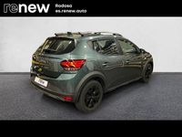 Usado Dacia Sandero Extreme 100 CV (73 kW) 2025 Verde Berlina