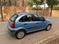 Usado Citroën C3 70 CV (51 kW) 2004 Azul Berlina