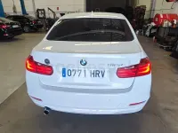 Usado BMW 318 Comfort Edition 143 CV (105 kW) 2014 Blanco Berlina