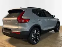 Nuevo Volvo XC40 Ultra 163 CV (119 kW) 2026 Gris SUV