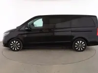 Usado Mercedes V220 163 CV (119 kW) 2021 Negro Monovolumen