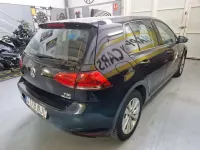 Usado VW Golf VII Business 110 CV (80 kW) 2016 Negro Utilitario