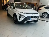 Usado Hyundai Bayon 100 CV (73 kW) 2022 Blanco SUV