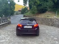 Usado Peugeot 308 Allure 110 CV (80 kW) 2015 Azul Berlina