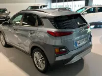 Usado Hyundai Kona 120 CV (88 kW) 2019 Gris / plata SUV