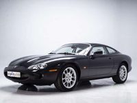 Usado Jaguar XKR Supercharged 370 CV (272 kW) 1998 Negro Coupe