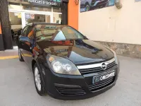 Usado Opel Astra Enjoy 105 CV (77 kW) 2006 Negro Berlina