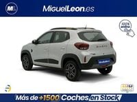 Usado Dacia Spring Expression 47 kW (65 CV) 2023 Gris Utilitario