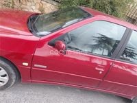 Usado Peugeot 306 71 CV (52 kW) 2000 Rojo Berlina